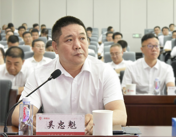 吴忠魁_副本_副本.jpg