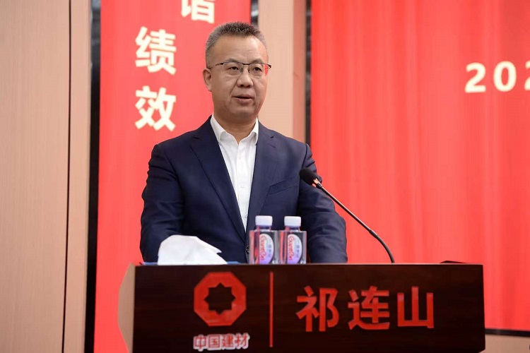 罗鸿基.jpg